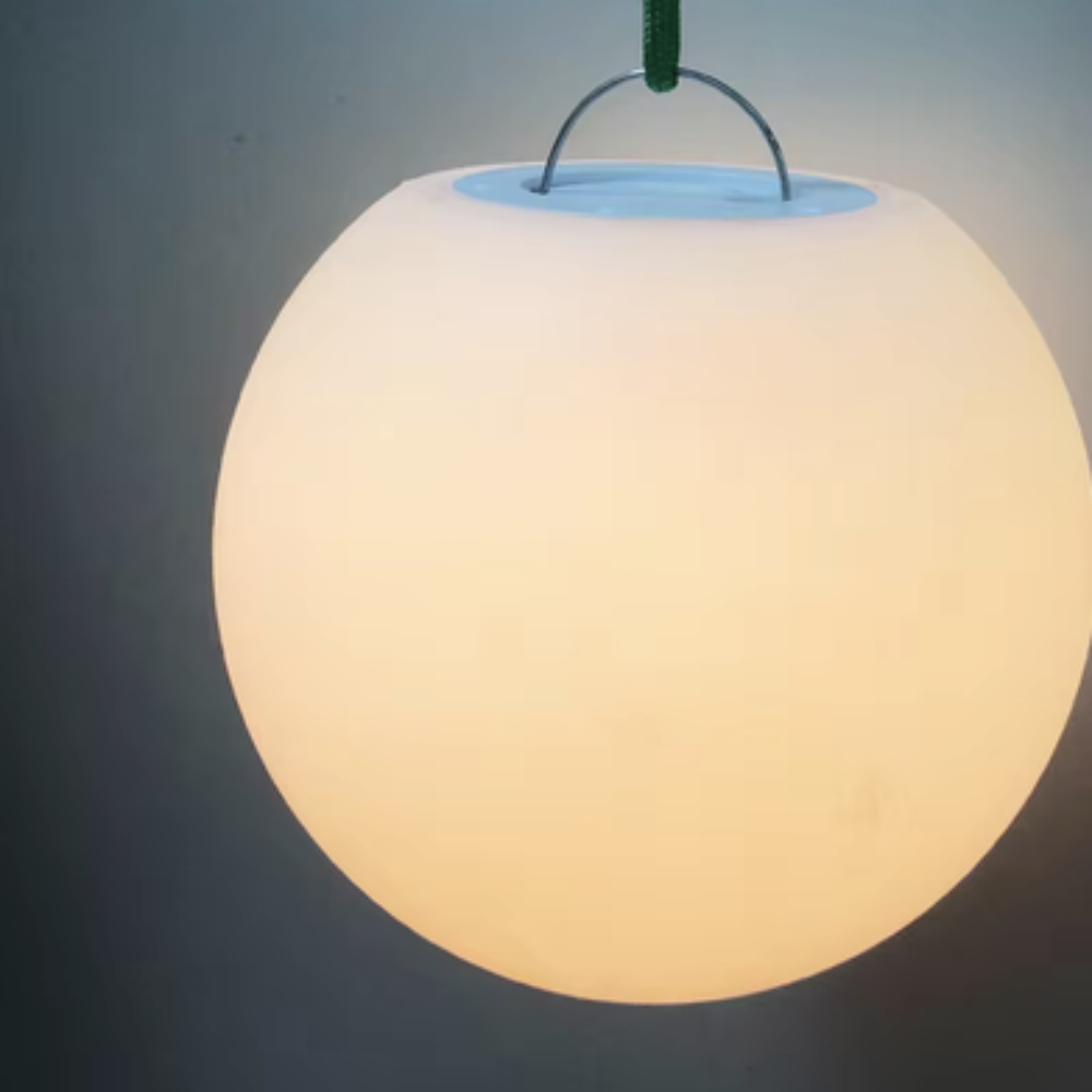Weatherproof Globe Light – Durable Outdoor Globe Lamp