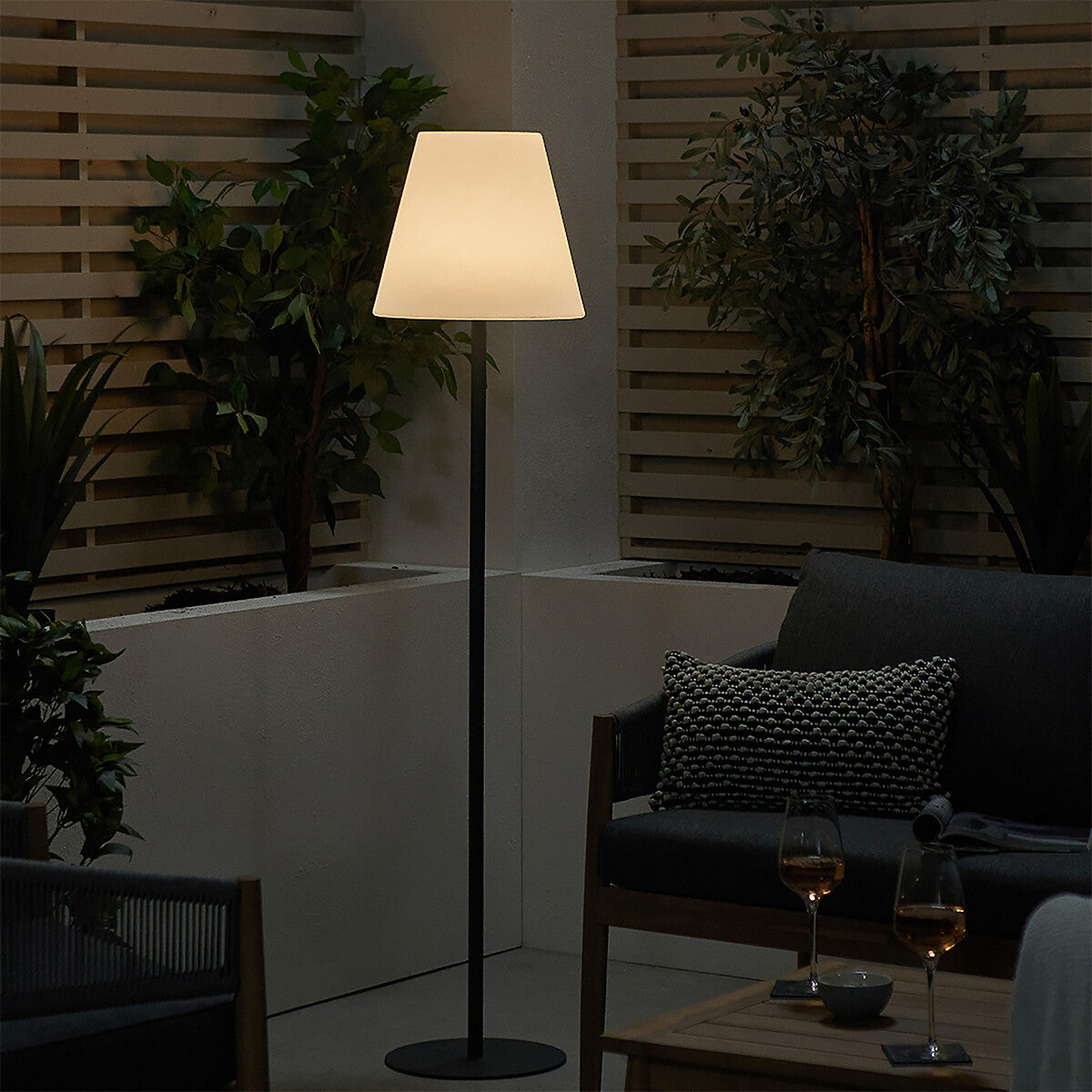 Eco-Friendly Solar-Powered Adjustable Floor Lamp for Versatile Home Lighting