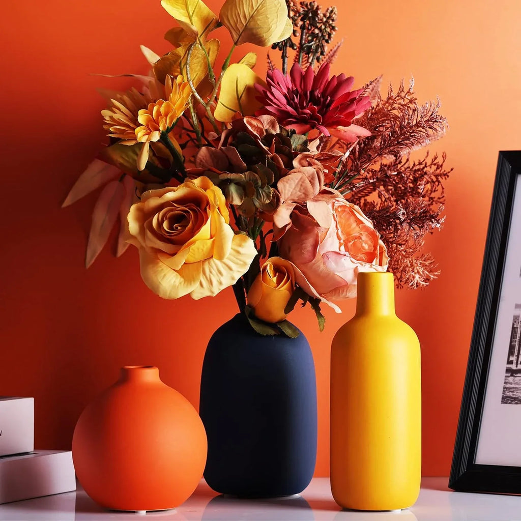 Nordic Ceramic Vase - Sleek Minimalist Home Decor