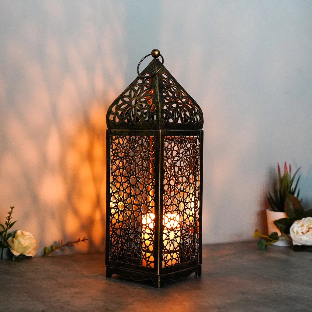 Japanese Cage Lantern — Elegant Vintage-Style Light in an Intricate Wire Cage