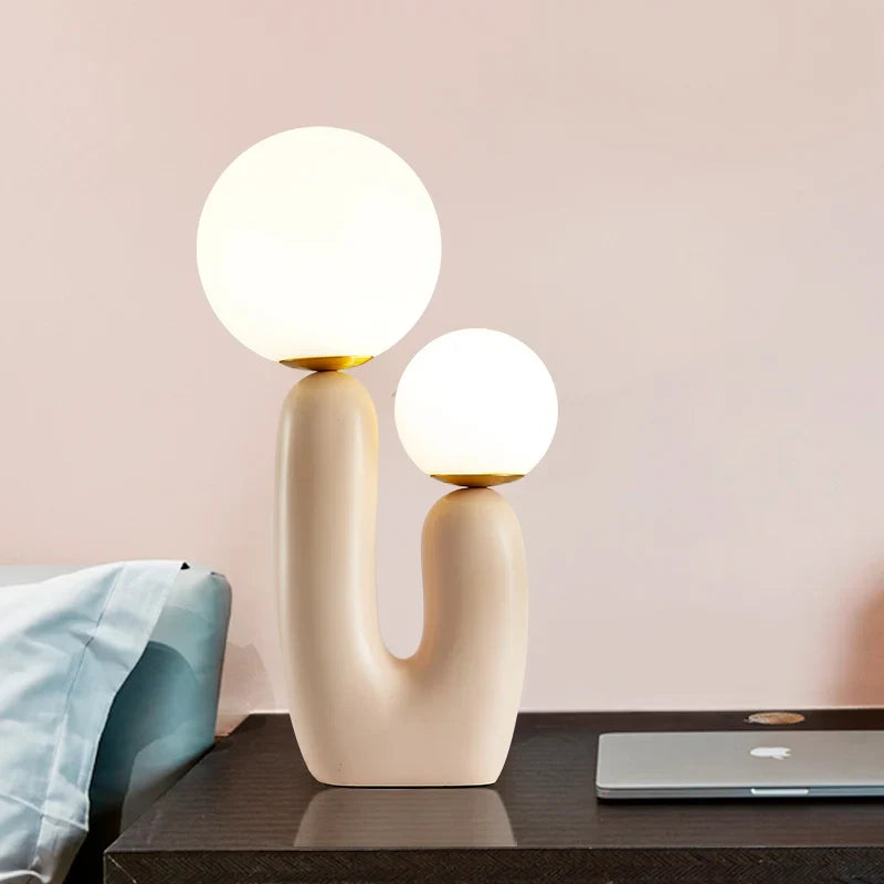 Elegant Resin Table Lamp for Modern Living Spaces