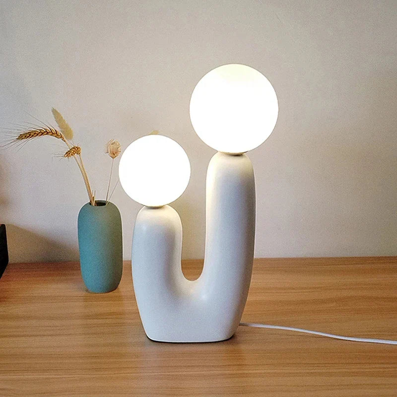 Elegant Resin Table Lamp for Modern Living Spaces