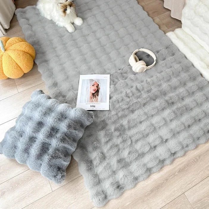 Luxurious Rabbit Faux-Fur Carpet