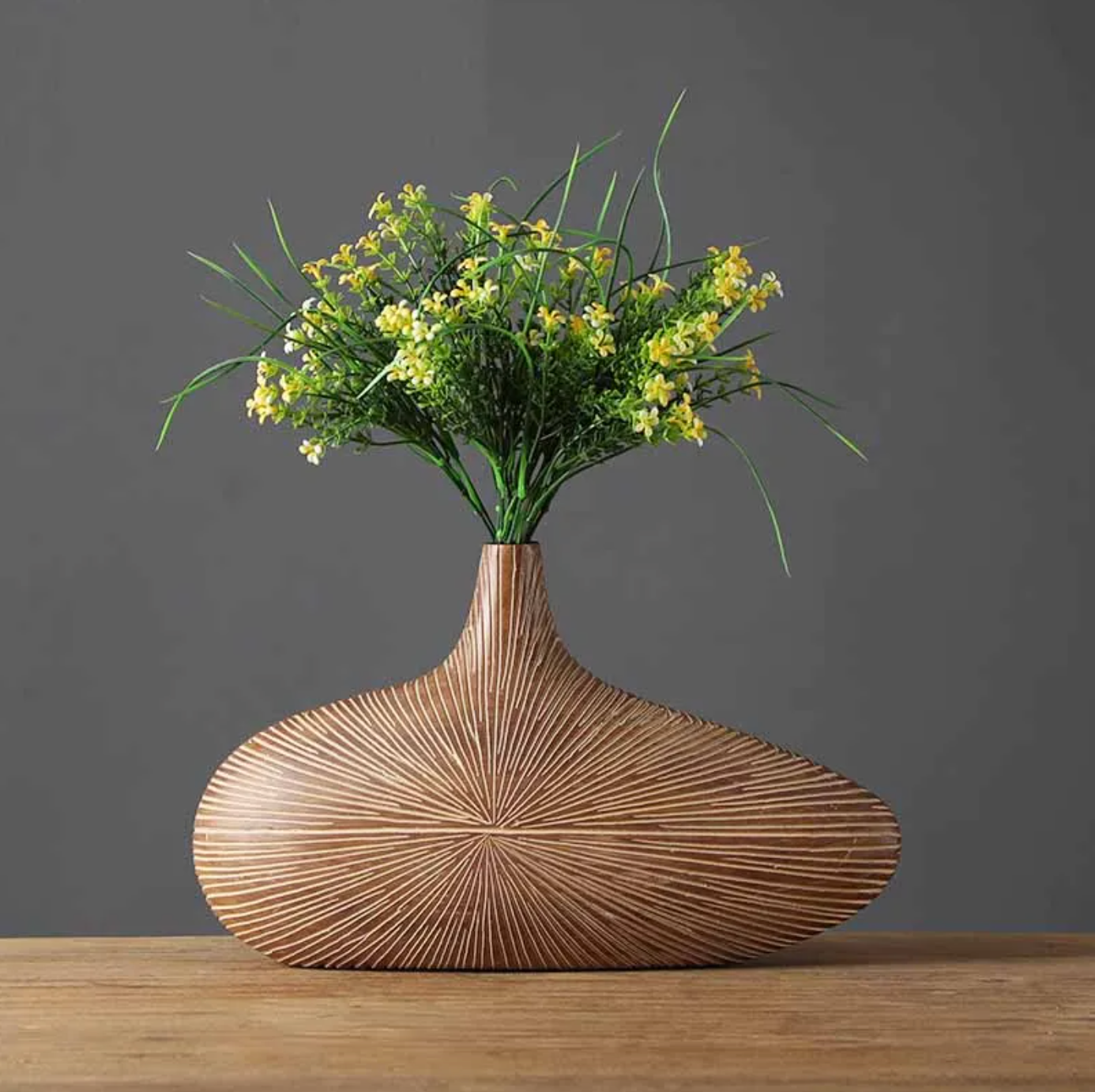 Sahara Sculpted Vase - Exquisitely Handcrafted Desert-Inspired Ceramic Vase