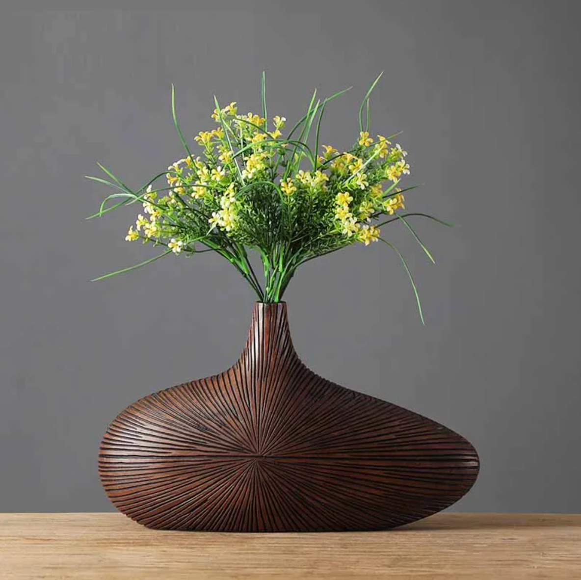 Sahara Sculpted Vase - Exquisitely Handcrafted Desert-Inspired Ceramic Vase