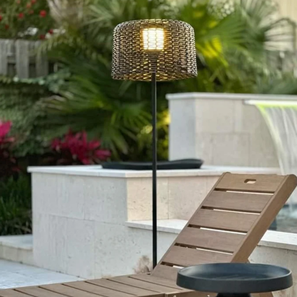 Solar-Woven Floor Lamp: Eco-Friendly Ambient Lighting for Any Space