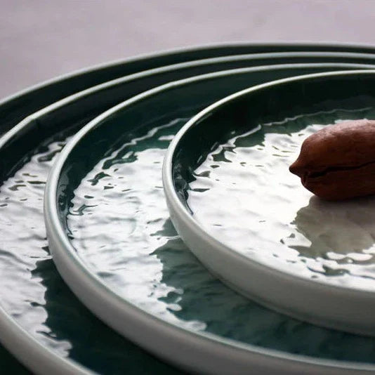 Emerald Gradient Plate - Elegant Ombre Finish