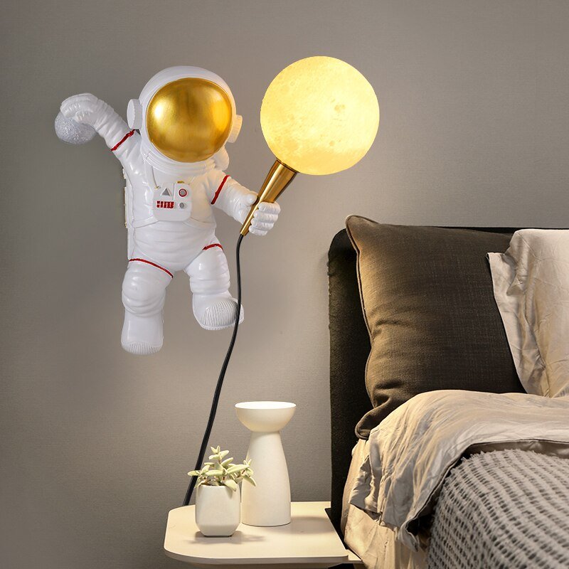 Astronaut Desk Lamp with Galaxy Glow