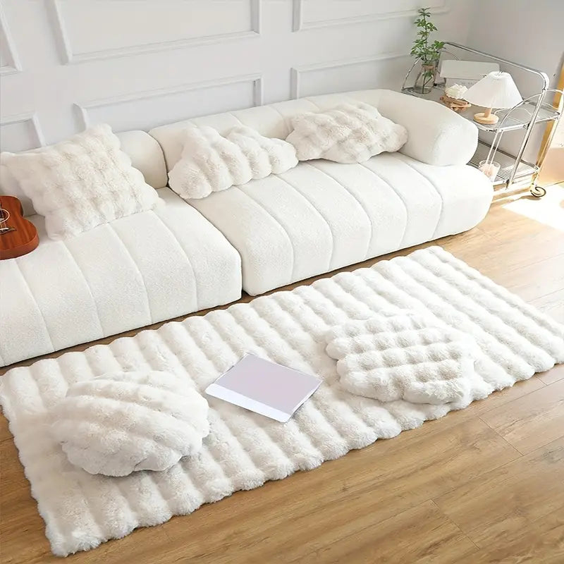 Luxurious Rabbit Faux-Fur Carpet
