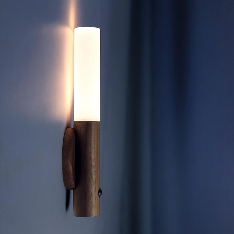 Mountable Motion-Activated Light