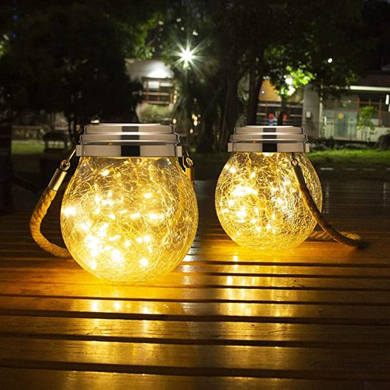 Solar Glass Globe Lantern – Elegant Solar-Powered Garden Light
