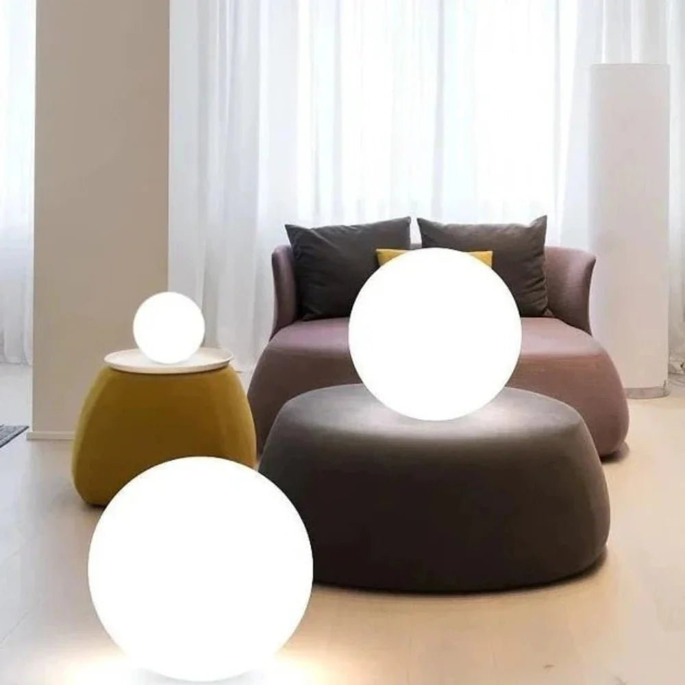 Weatherproof Globe Light – Durable Outdoor Globe Lamp
